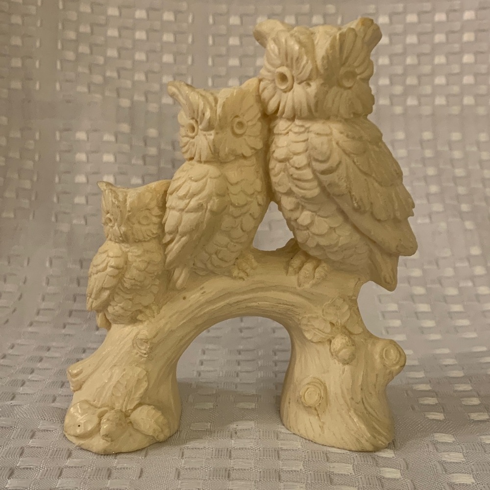 Vintage white resin 3 Owls on a Branch, by A. Santini.